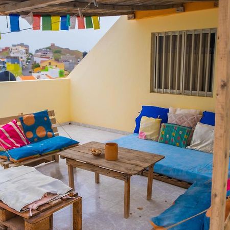 Simabo'S Backpackers' Hostel Mindelo Eksteriør bilde