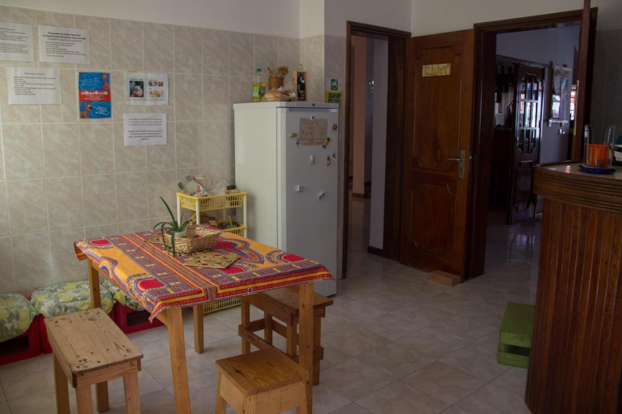 Simabo'S Backpackers' Hostel Mindelo Eksteriør bilde